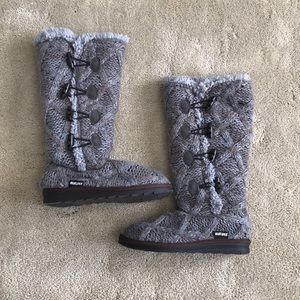 Sweater Slip On Winter Boots